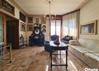 Porzione di casa Modena - foto 32