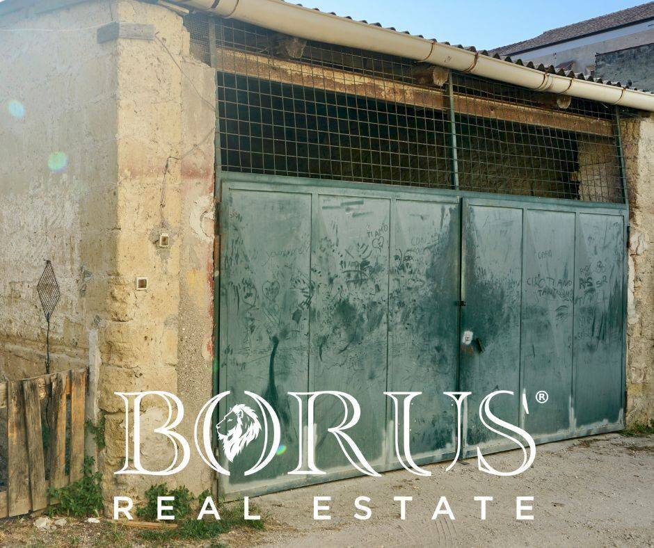 Foto 1 - Box Via Rosano, Aversa - photo 1