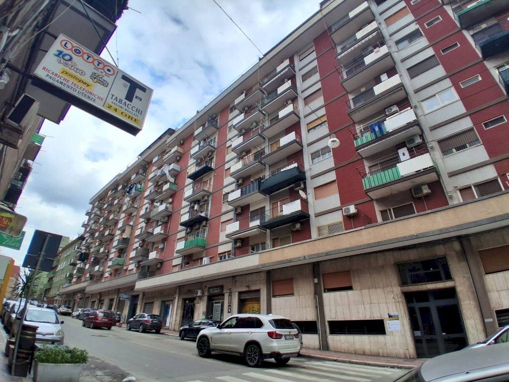 Facciata - Two-room apartment via Orsini, 4, Taranto - photo 2