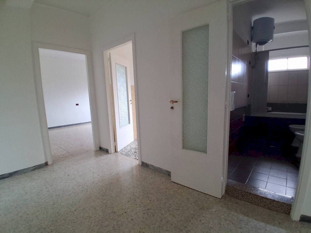 Ingresso - Two-room apartment via Orsini, 4, Taranto - photo 3