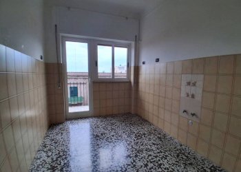 Cucina - Bilocale via Orsini, 4, Taranto - foto 6