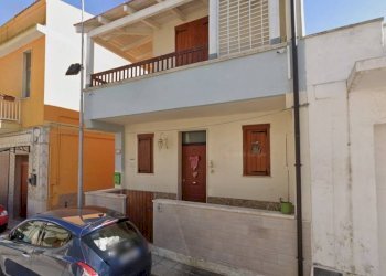 Facciata - Villa via Paolucci, Pulsano - photo 2