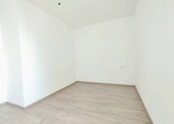 Camera da letto - Two-room apartment via Alessandro Volta, 90, Saronno - photo 12