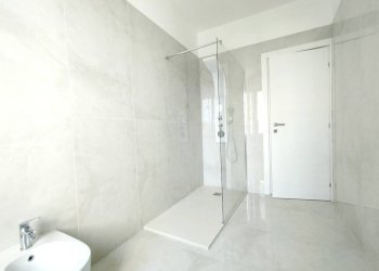 Bagno - Bilocale via Alessandro Volta, 90, Saronno - foto 23