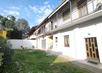 Facciata - Two-room apartment via Alessandro Volta, 90, Saronno - photo 26