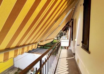Balcone - Bilocale via Alessandro Volta, 90, Saronno - foto 30