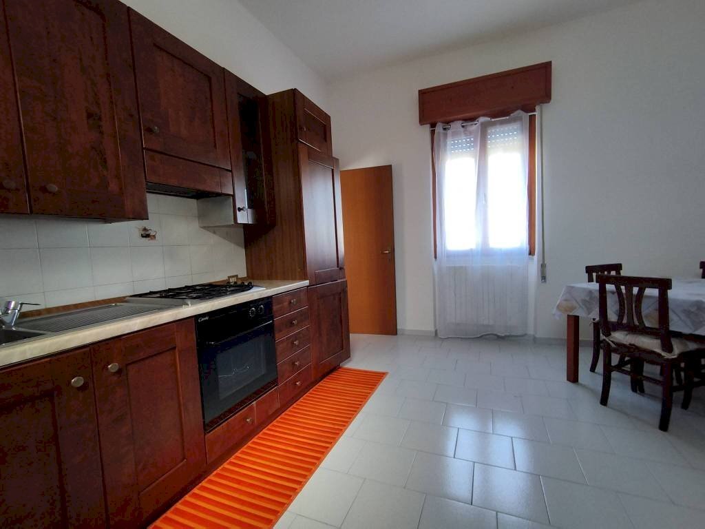 Cucina - Two-room apartment Cascina Serbelloni, 10, Pregnana Milanese - photo 3
