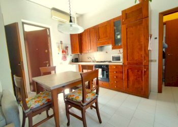 Cucina - Bilocale Cascina Serbelloni, 10, Pregnana Milanese - foto 1