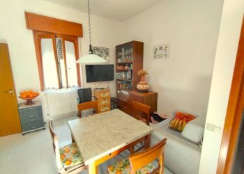 Salone - Bilocale Cascina Serbelloni, 10, Pregnana Milanese - foto 2