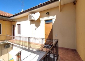 Balcone - Two-room apartment Cascina Serbelloni, 10, Pregnana Milanese - photo 1