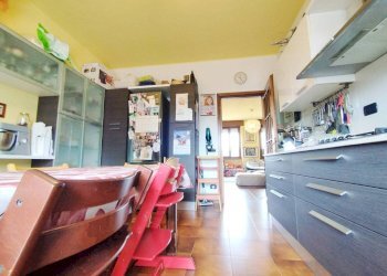 Cucina - Trilocale via Volturno, Lissone - foto 16