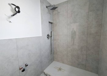 Bagno - Two-room apartment via A. Chaniach, 4, Pogliano Milanese - photo 12