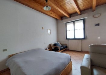 Camera da letto - Monolocale via Biringhello, 86, frazione Biringhello, Rho - foto 5