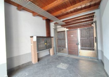Interno palazzo - One-room apartment via Biringhello, 86, hamlet Biringhello, Rho - photo 18