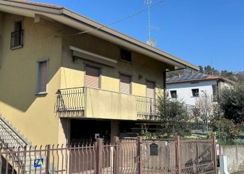 Facciata - Villa via Zeduri, 4, Trescore Balneario - foto 5