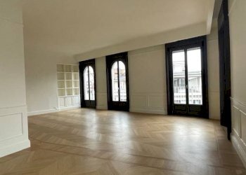 Salone - Three-room apartment piazza Sant'Erasmo, Milano - photo 3