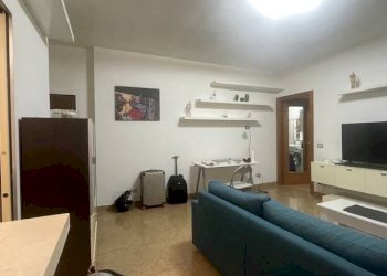 Salone - Bilocale via Giovanni Pezzotti, Milano - foto 3