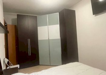 Camera da letto - Two-room apartment via Giovanni Pezzotti, Milano - photo 23