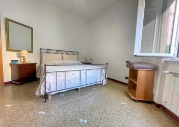 Camera da letto - Monolocale via Giulio Tanini, 25G, Genova (zona Borgoratti) - foto 1