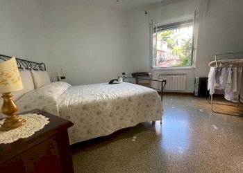 Camera da letto - Monolocale via Giulio Tanini, 25G, Genova (zona Borgoratti) - foto 14