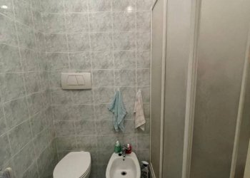 Bagno - Monolocale via Giulio Tanini, 25G, Genova (zona Borgoratti) - foto 16