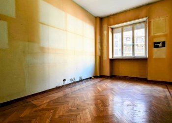 Camera da letto - Apartment corso Galileo Ferraris, 162, Torino (neighborhood Crocetta) - photo 7