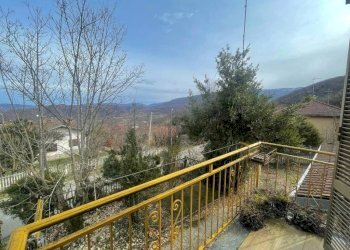 Balcone - Rustico Frazione Serra, Fabbrica Curone - foto 9