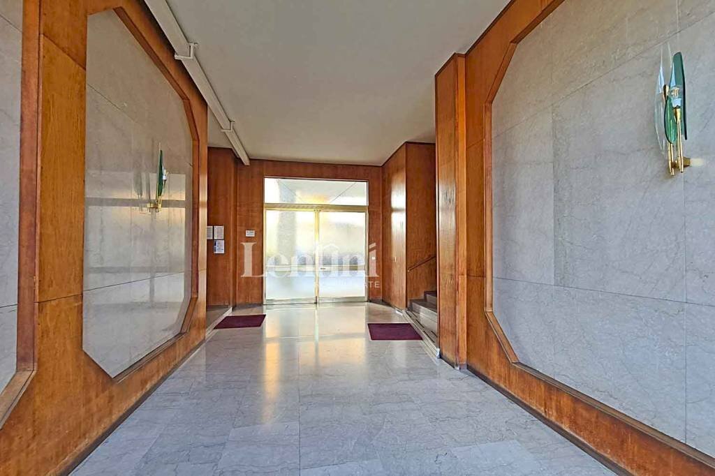 Interno palazzo - Appartamento viale Francesco Crispi, 23, Casale Monferrato - foto 2