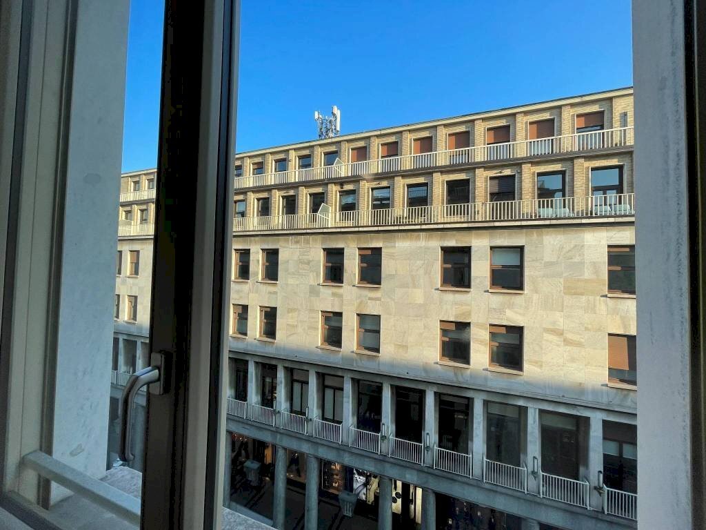 Vista - Appartamento via dell'Arcivescovado, 2, Torino (zona Centro) - foto 1