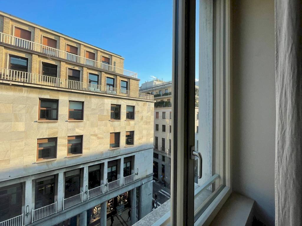 Vista - Appartamento via dell'Arcivescovado, 2, Torino (zona Centro) - foto 2