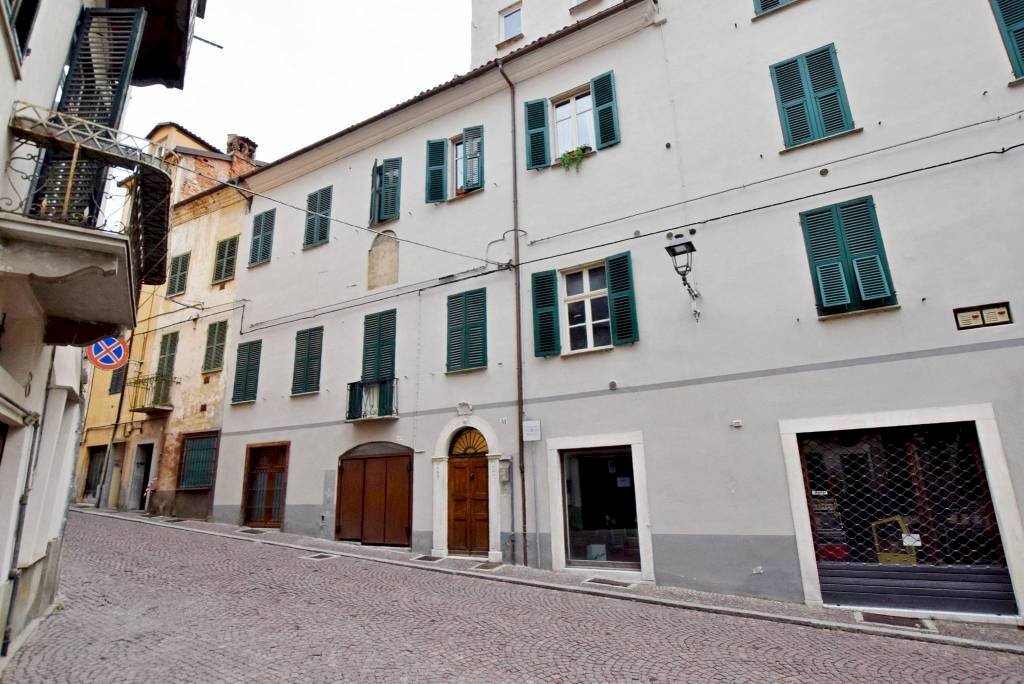 Facciata - Four-room apartment via Giovan Battista Vico, 51, Mondovì - photo 1