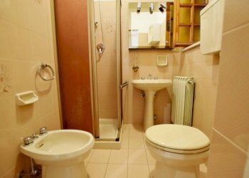 Bagno - Four-room apartment via Giovan Battista Vico, 51, Mondovì - photo 12