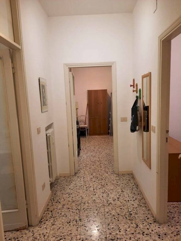 Corridoio - Appartamento Borgo Zaccagni, 3, Parma - foto 2