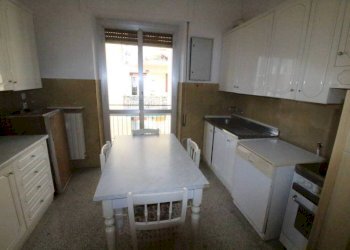 Cucina - Quadrilocale via Taggia, 6, Genova (zona Prà) - foto 16