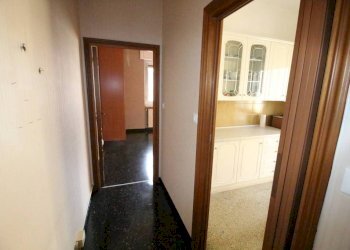 Corridoio - Quadrilocale via Taggia, 6, Genova (zona Prà) - foto 26