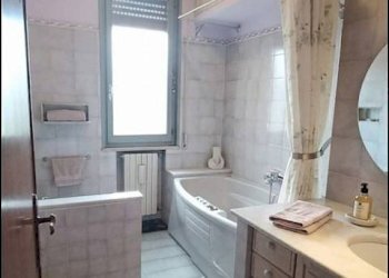 Bagno - Three-room apartment via Gaetano Salvemini, Montelupo Fiorentino - photo 13