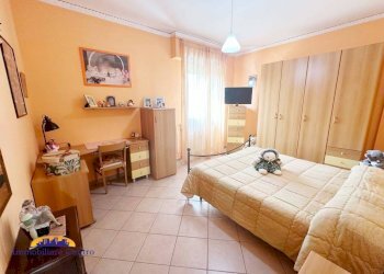Camera da letto - Independent house via Rizza, 158, Villafranca di Verona - photo 13
