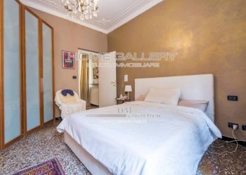 Camera da letto - Appartamento via Aldo Acquarone, Genova (zona Castelletto) - foto 11