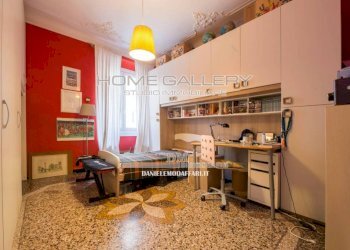 Camera da letto - Appartamento via Aldo Acquarone, Genova (zona Castelletto) - foto 12