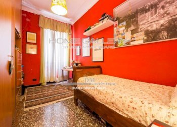 Camera da letto - Appartamento via Aldo Acquarone, Genova (zona Castelletto) - foto 13