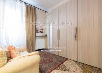 Camera da letto - Appartamento via Aldo Acquarone, Genova (zona Castelletto) - foto 14