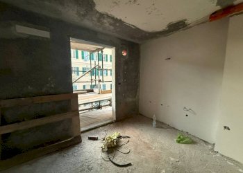 Camera da letto - Trilocale via Balbi, Genova - foto 39