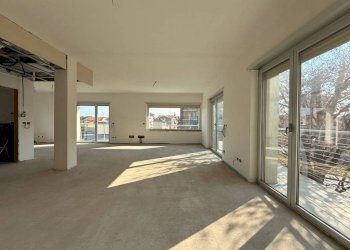 Soggiorno - Four-room apartment via Racconigi, 16, Carmagnola - photo 18