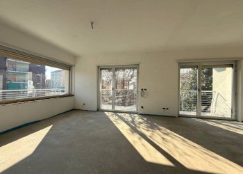 Soggiorno - Four-room apartment via Racconigi, 16, Carmagnola - photo 26