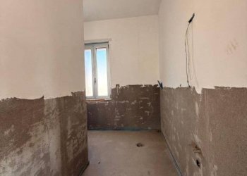 Bagno - Four-room apartment via Racconigi, 16, Carmagnola - photo 28