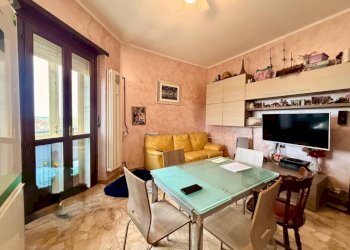Salone - Three-room apartment via San Francesco di Sales, 67, Carmagnola - photo 9