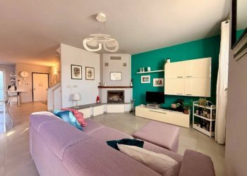 Salone - Villa a Schiera via Don Giulio Ardizzone, 38, Carmagnola - foto 13