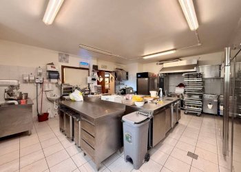 Interno non residenziale - Pasticceria piazza 2 Giugno, 11/1, Vinovo - foto 15