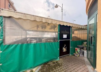 Cortile interno - Pasticceria piazza 2 Giugno, 11/1, Vinovo - foto 16