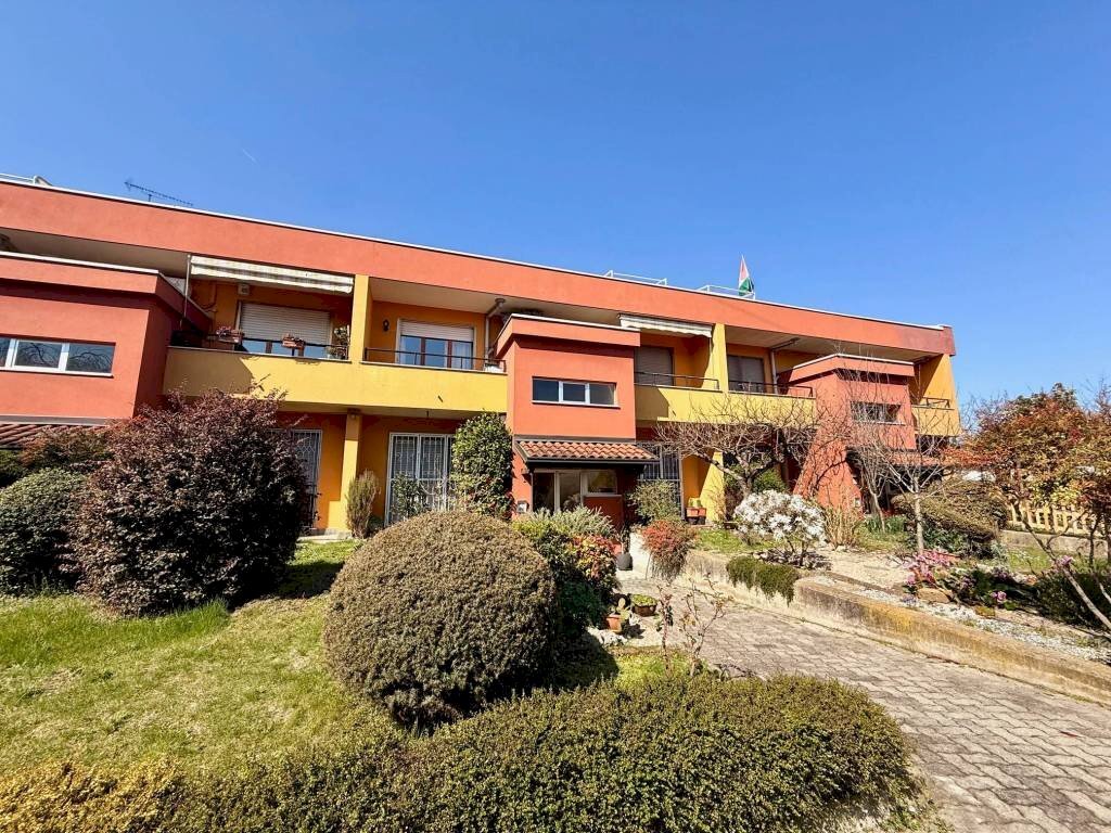 Facciata - Quadrilocale largo Prati, 2, Villastellone - foto 1